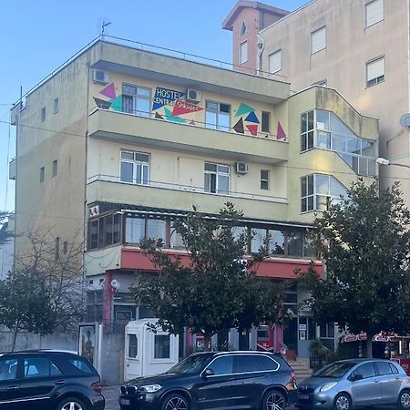 Hostel Central Shkoder Exterior photo